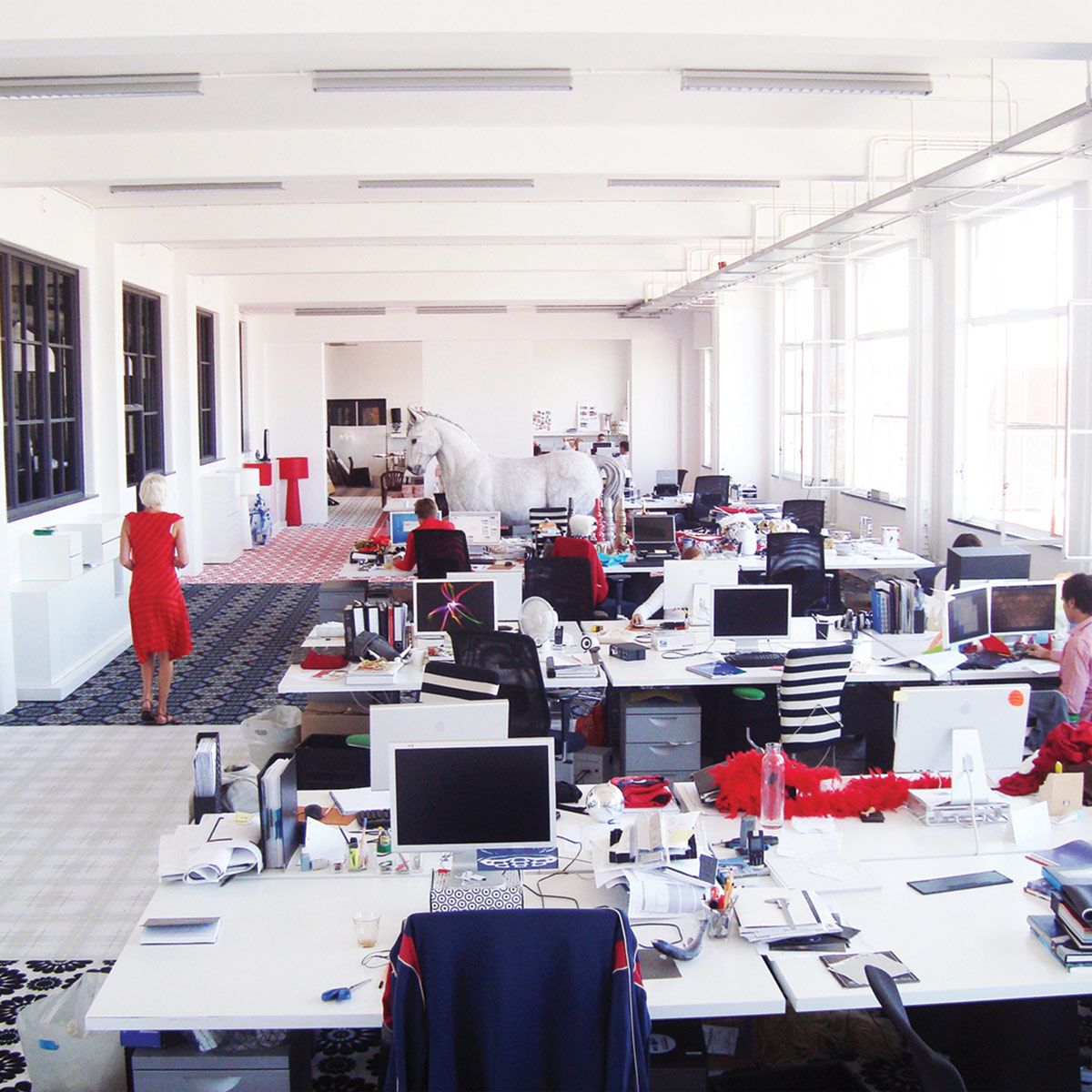 1548051655535294.jpg studio_target.jpg