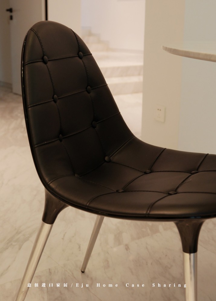 1673260027789454.jpg 1670923774265.jpg