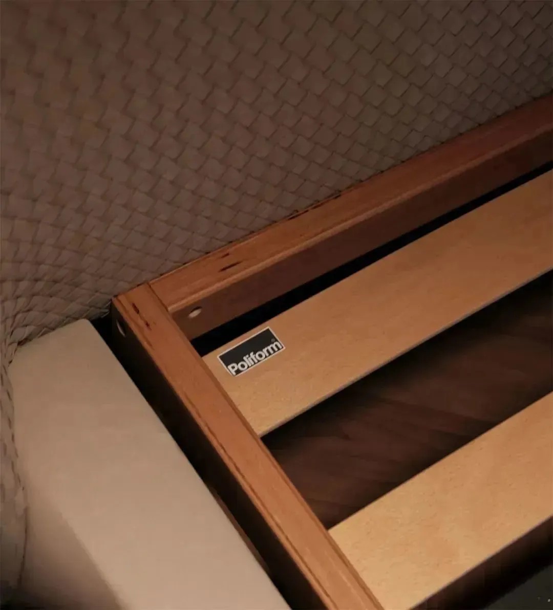 1733477912313888.jpg 1733477899791.jpg