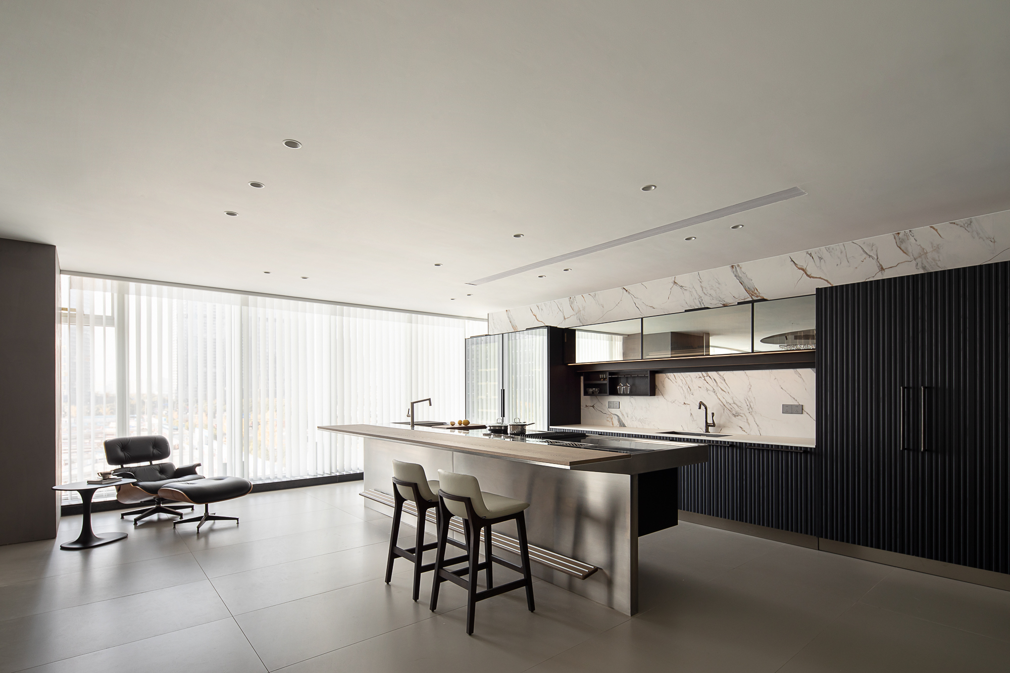 1774941529939415.jpg 2J2A6354.jpg