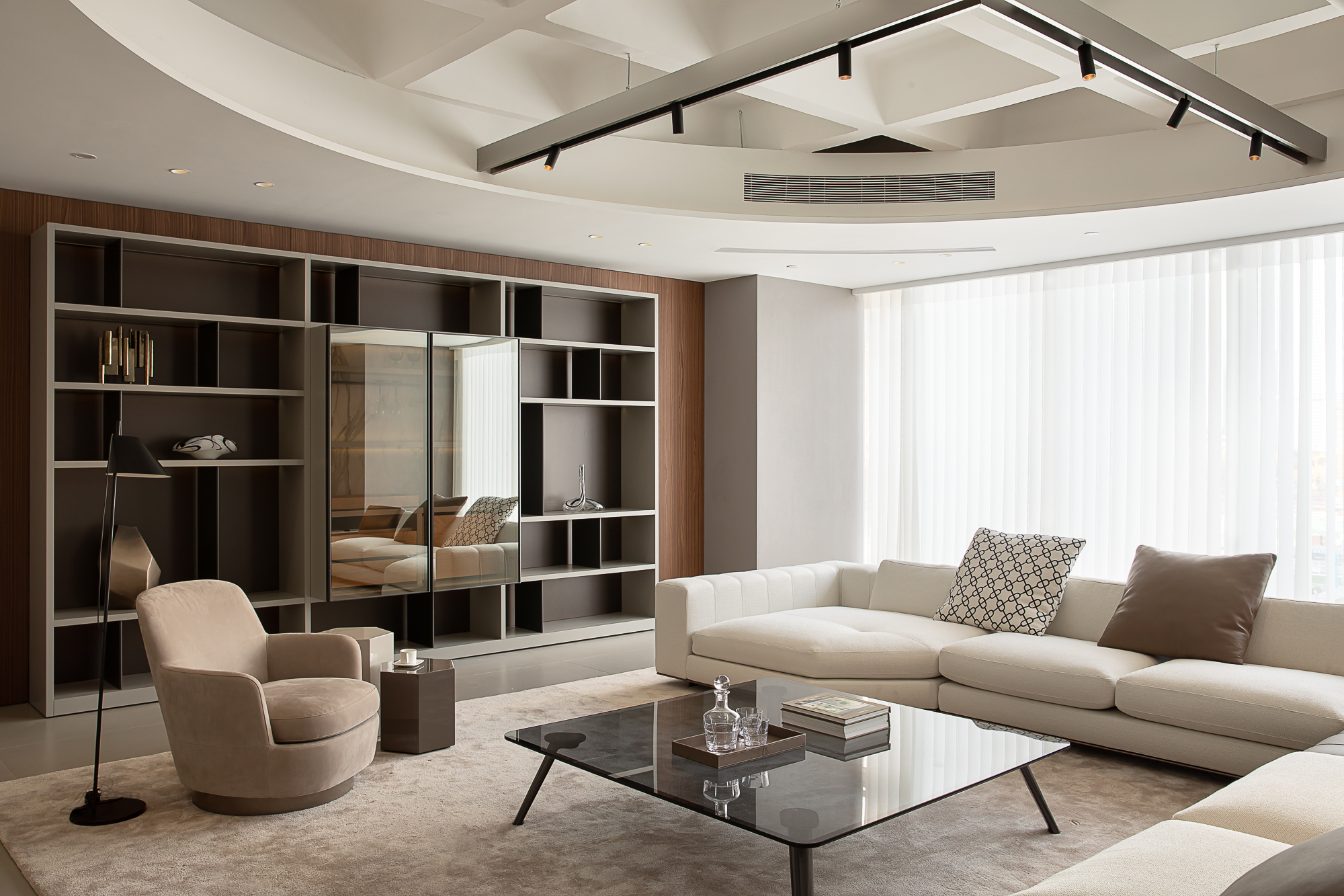 1775025580219530.jpg 2J2A6083.jpg