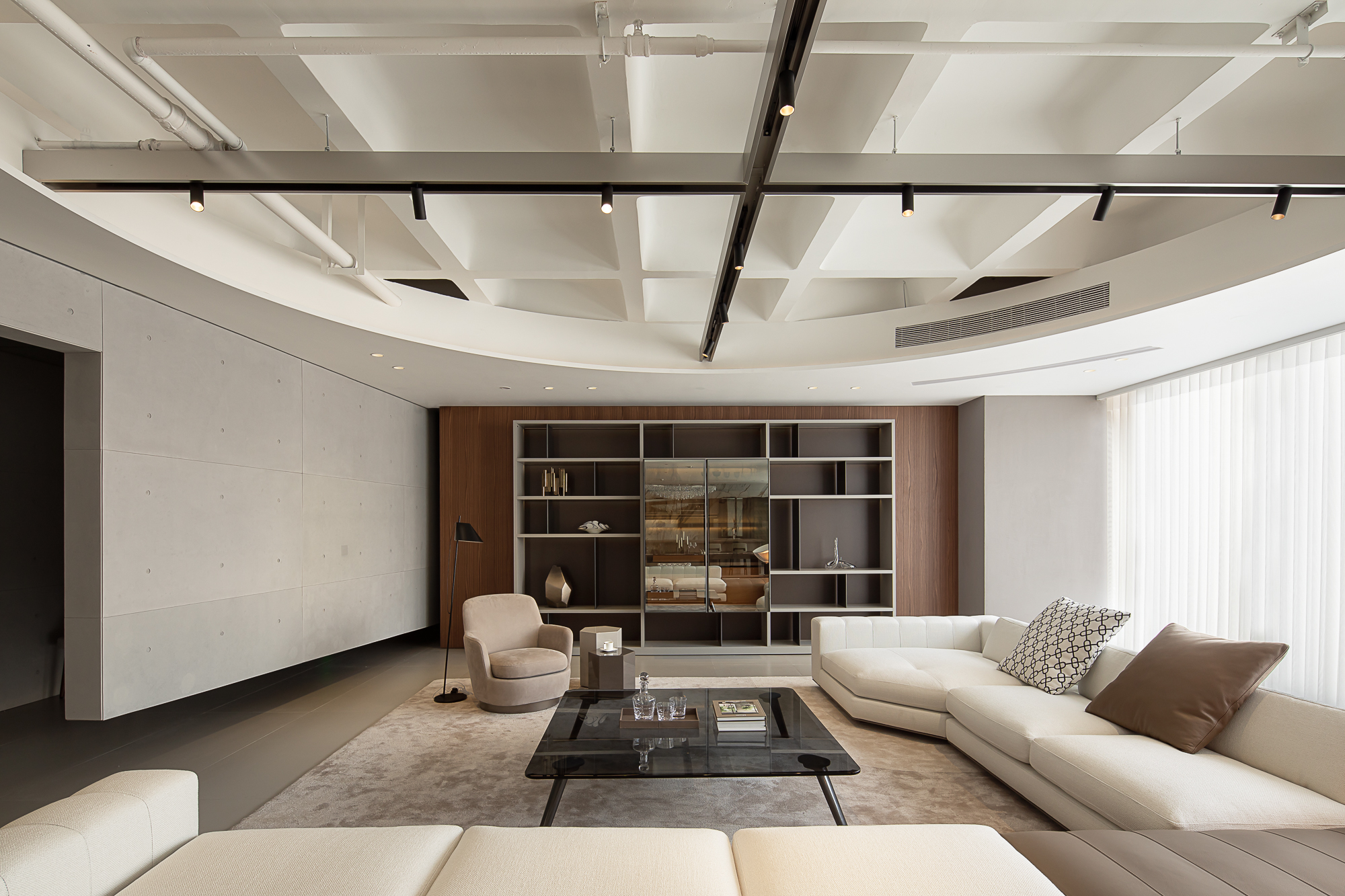 1775210859184397.jpg 2J2A6105.jpg