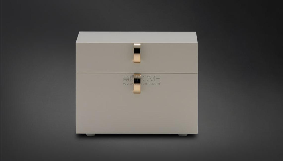 Splendor-Nighttables 床頭柜