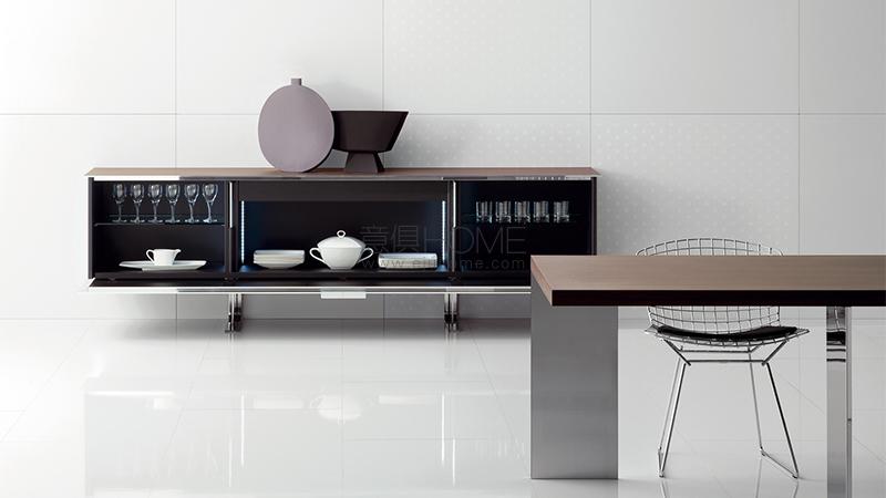 ACERBISNOVEMEZZO 廳柜