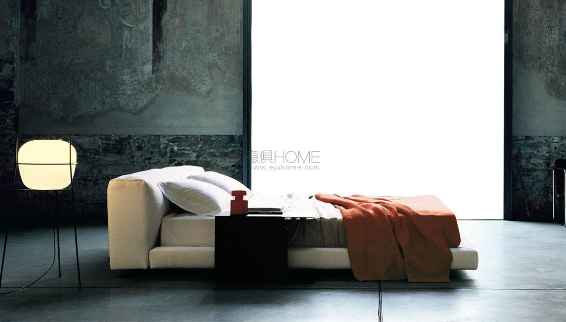 Softwall Bed雙人床