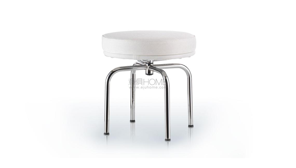 LC8 OUTDOOR COLLECTION戶外椅子