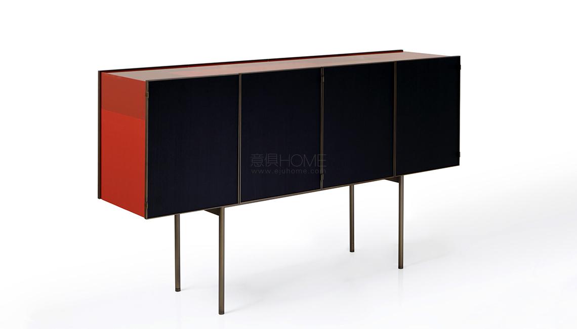 Ipercolore 餐邊柜