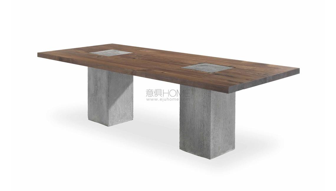 Boss Executive Concrete餐桌