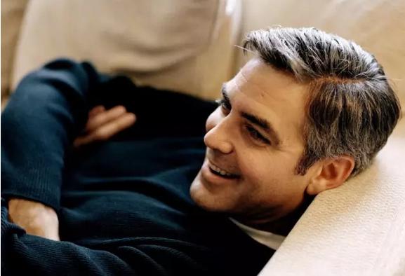 我正舒適的浪費著我三分之一的時間