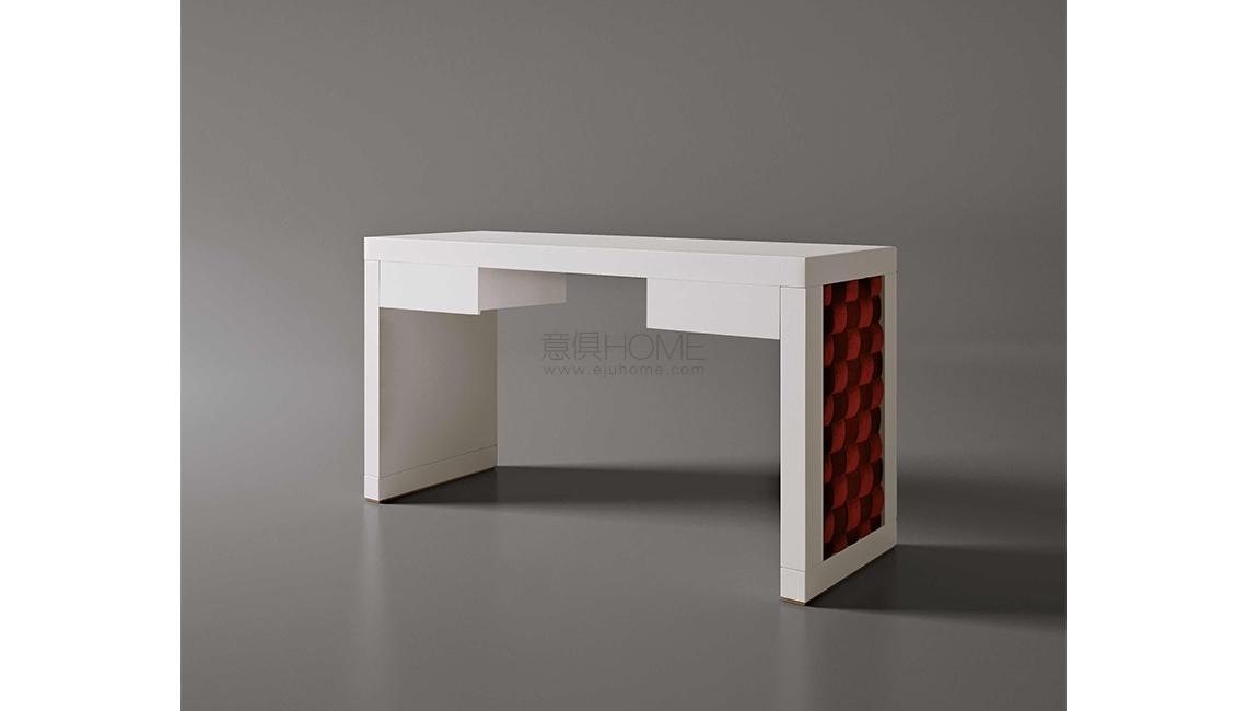 Intrigo玄關(guān)桌