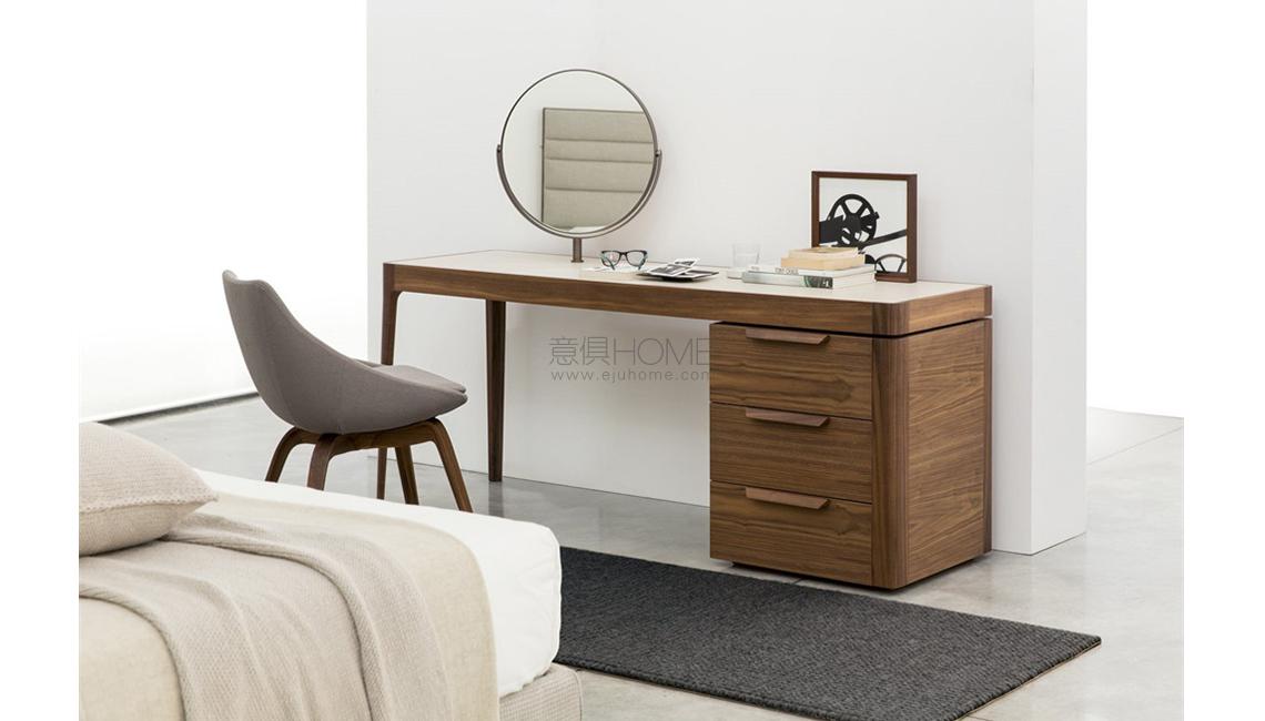 Afrodite梳妝臺(tái)