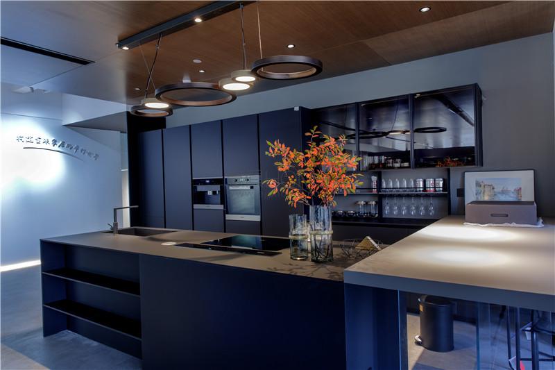 原來20萬，就能擁有大面積意式櫥柜和滿滿幸福感