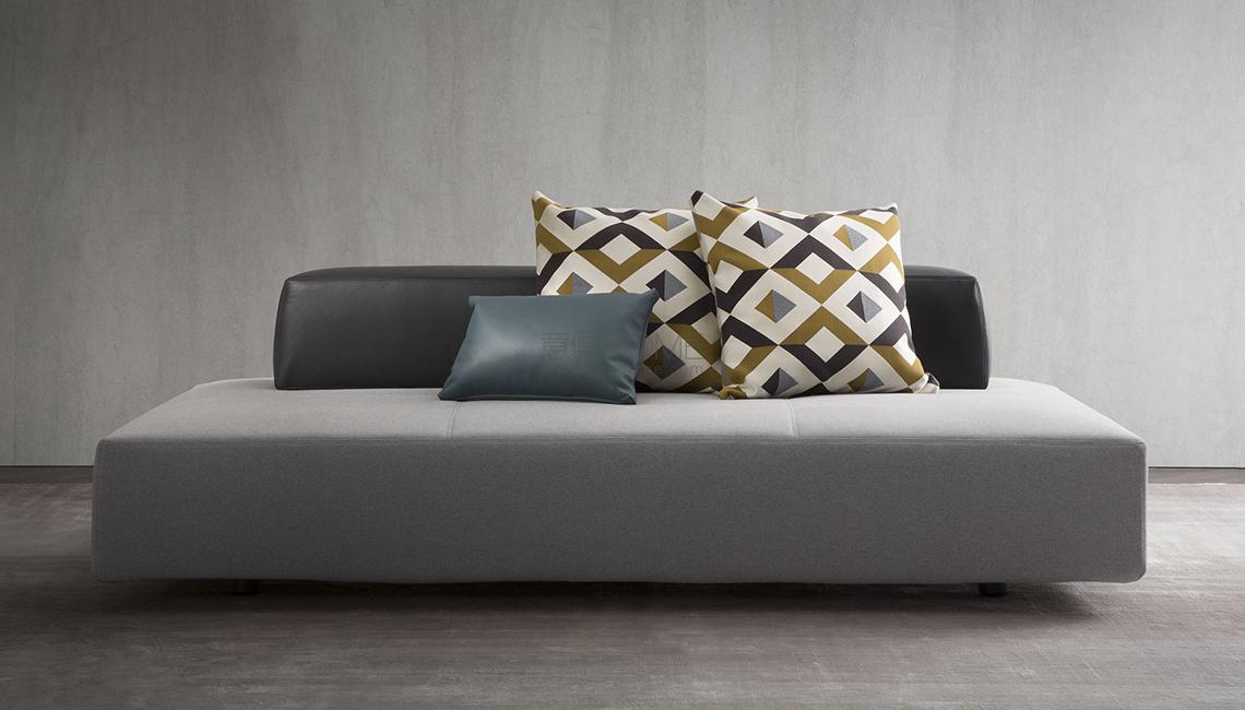 SOFTBENCH組合沙發(fā)