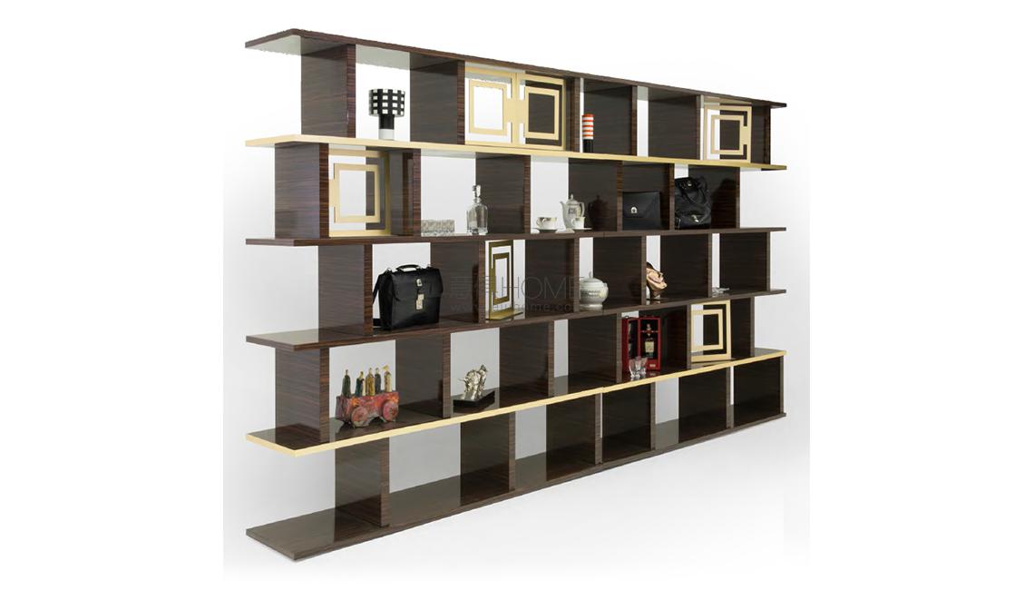 LONG BEACH LUX書架