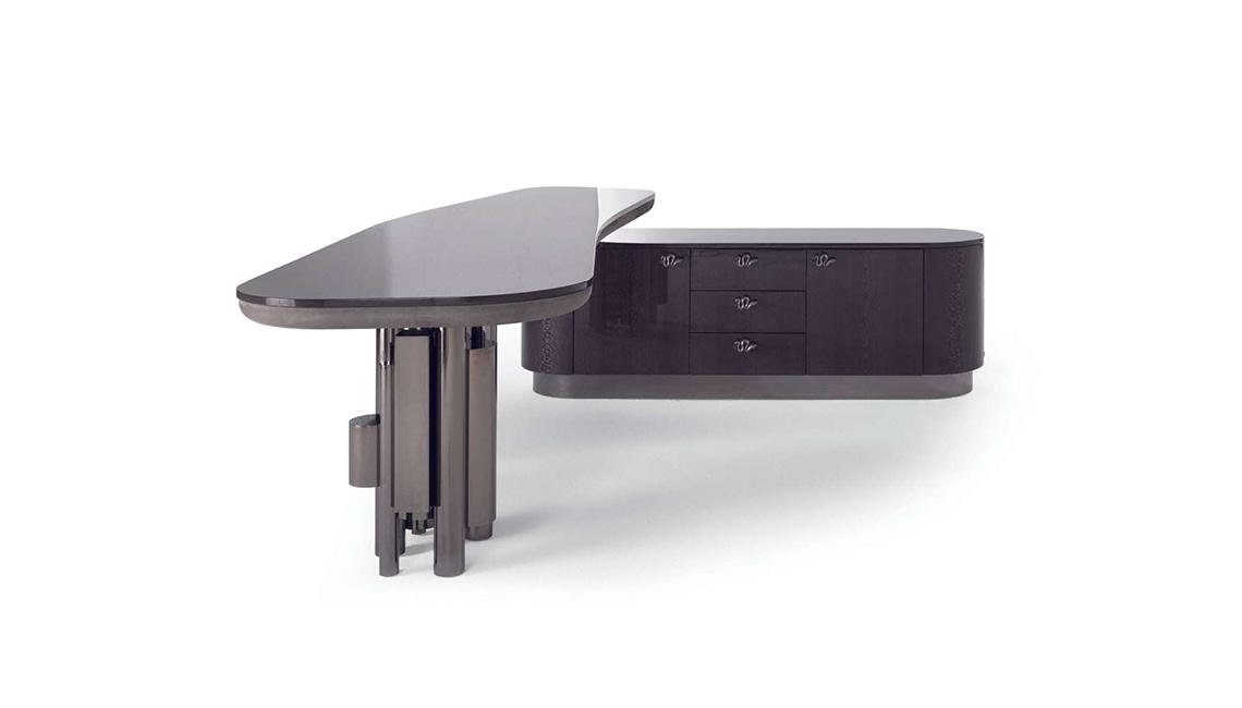 ROBERTO CAVALLIAntigua書桌