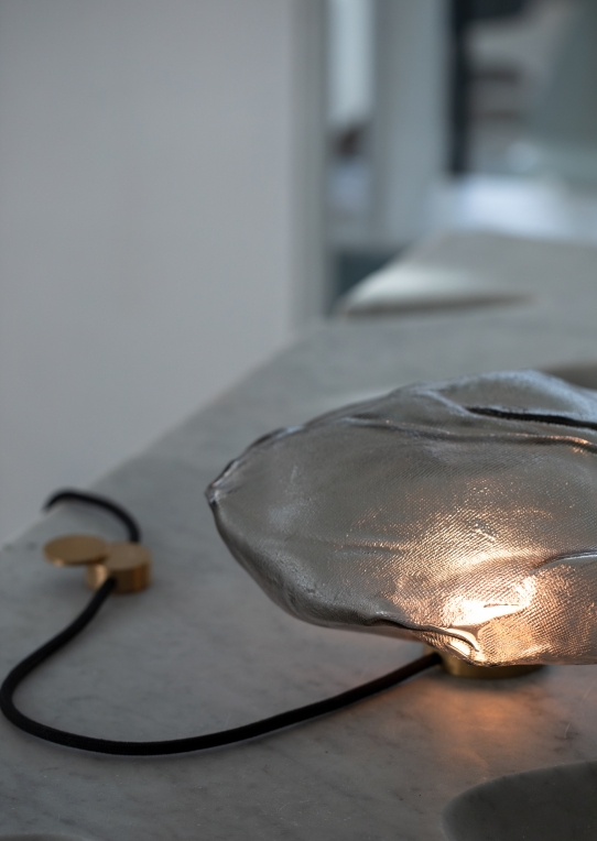 TABLE -73 TABLE LIGHT 臺(tái)燈