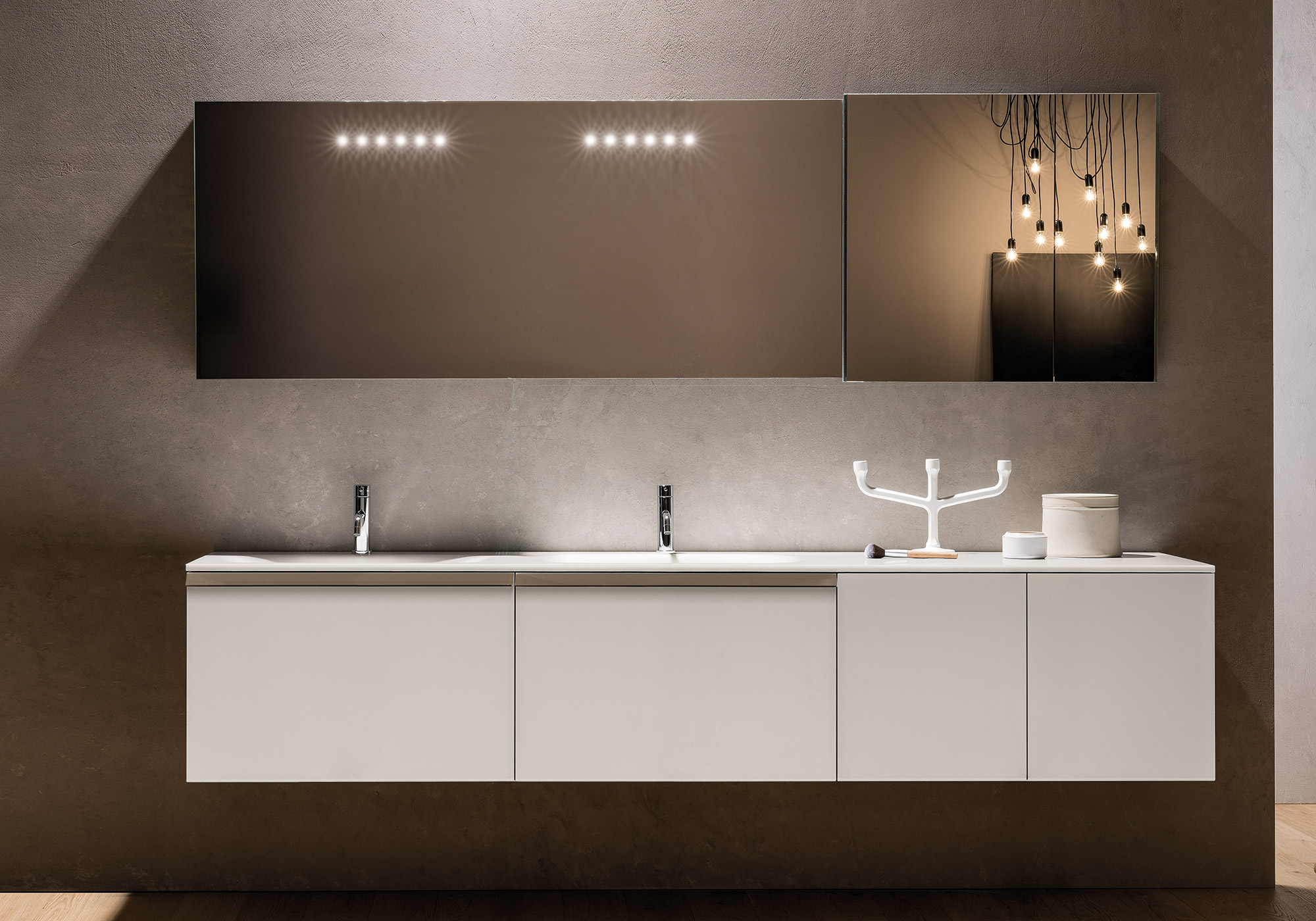 Riga 18 AL579洗漱臺