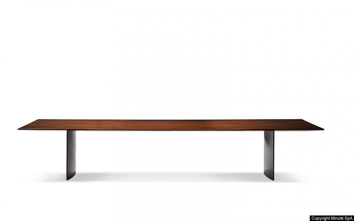 LINHA FINA 長餐桌