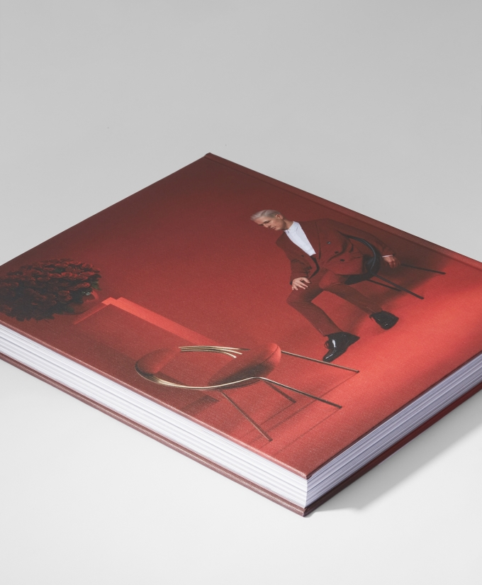 Lee BroomAVAILABLE NOW書籍