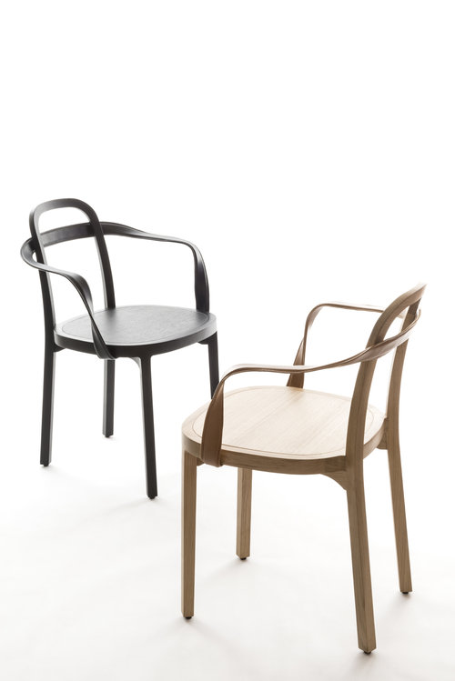 WOODNOTESSIRO WITH ARMRESTS餐椅