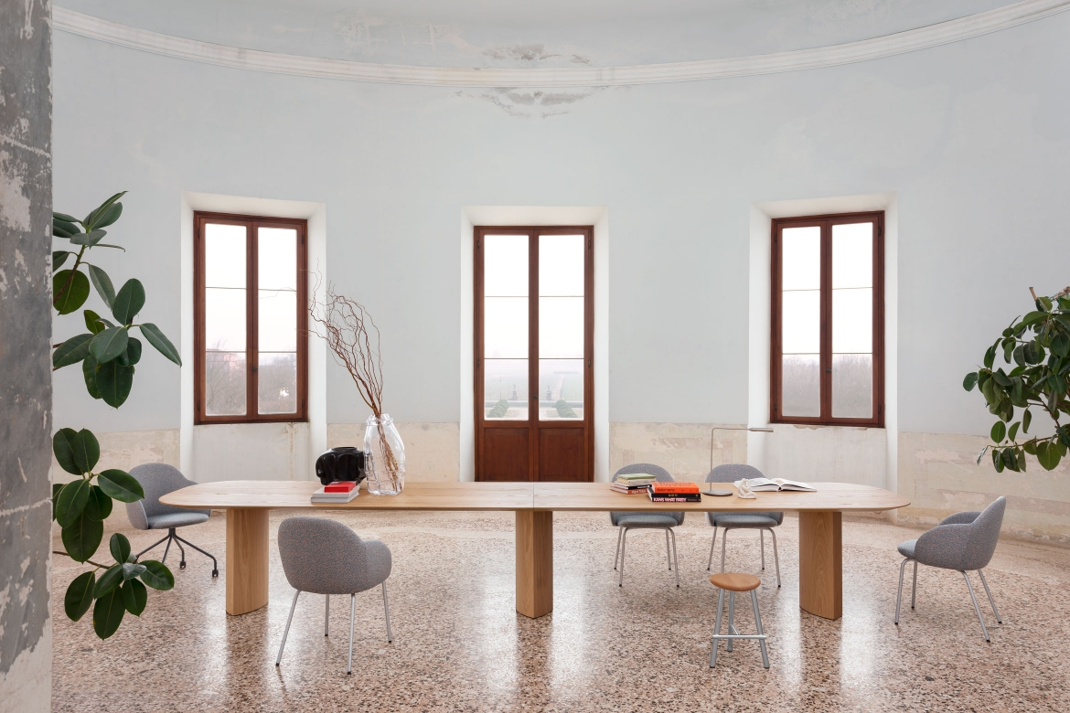 MiniformsPlauto Maxxxi餐桌