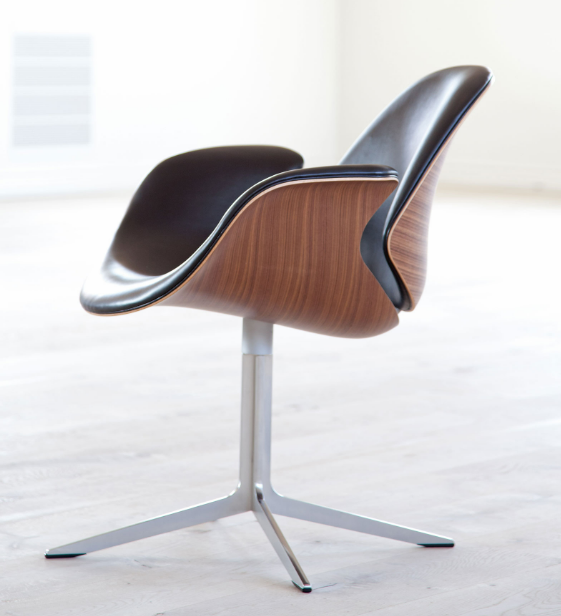 ONECOLLECTIONCOUNCIL LOUNGE CHAIR.休閑椅