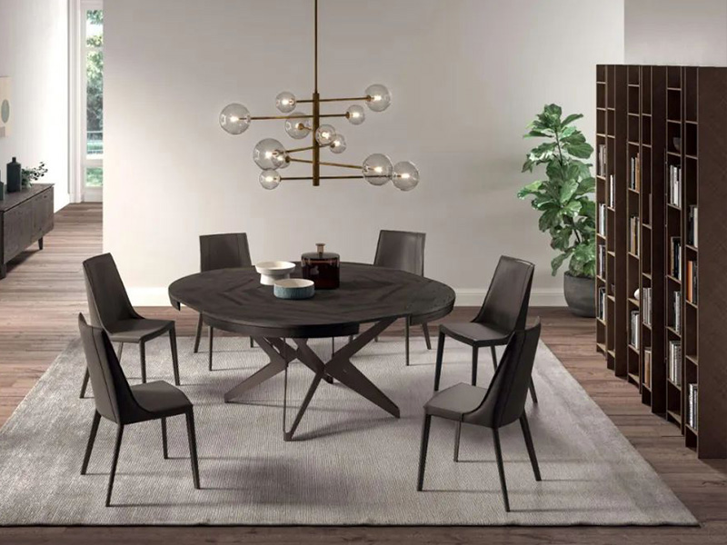 可隨心而變的進口餐桌，也是“伸縮界”的實力派！