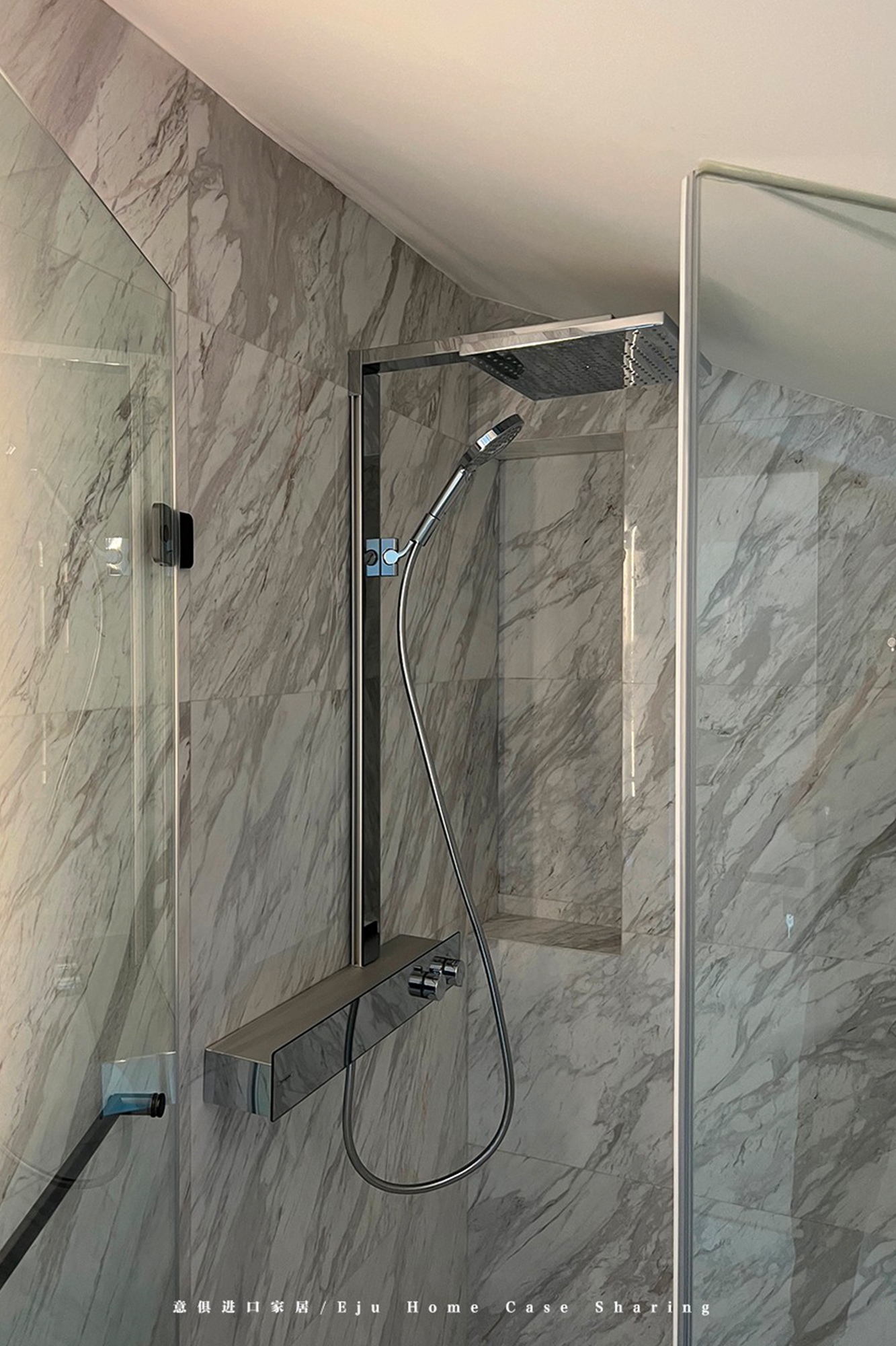 【杭州湖濱排屋精品案例】現代極簡風的衛浴美學