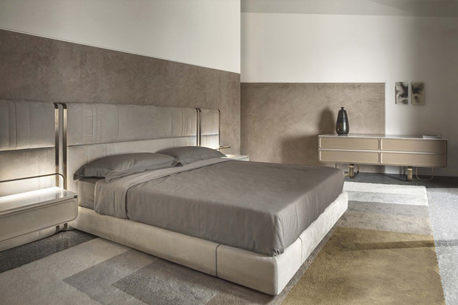 CORNELIO CAPPELLINI現代簡約