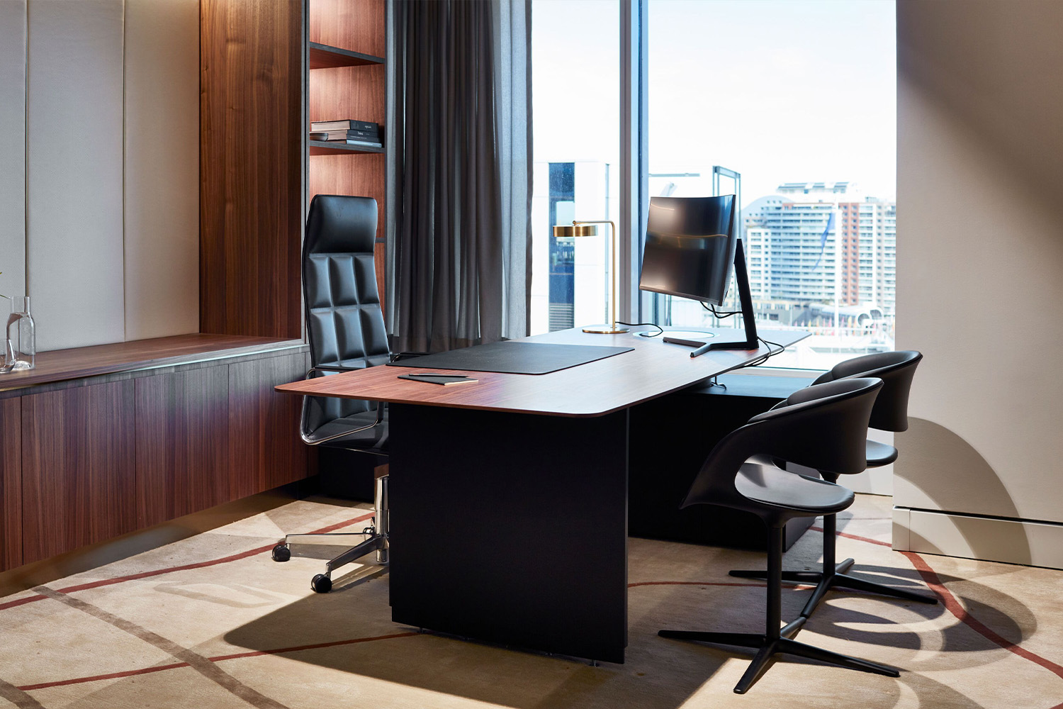 WALTER KNOLL簡約低奢